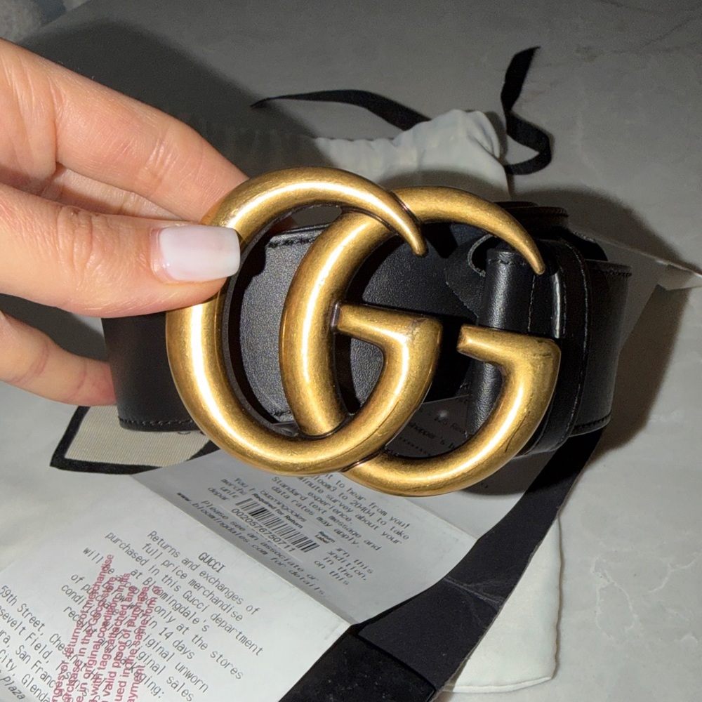 Gucci Black Belt with Gold Buckle - Picture 7 of 8